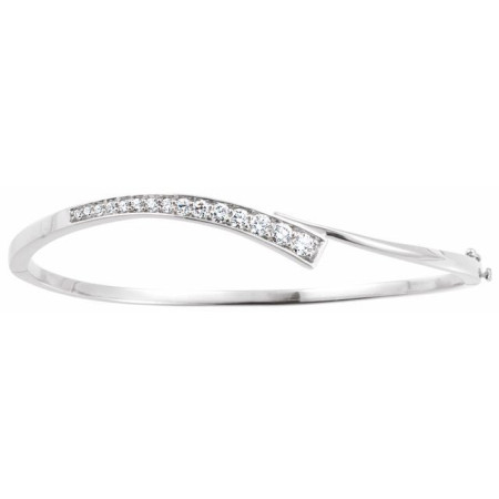 14K White Gold 3/4 CTW Natural Diamond Journey Bangle 6 1/2in Bracelet in White color  STC0064